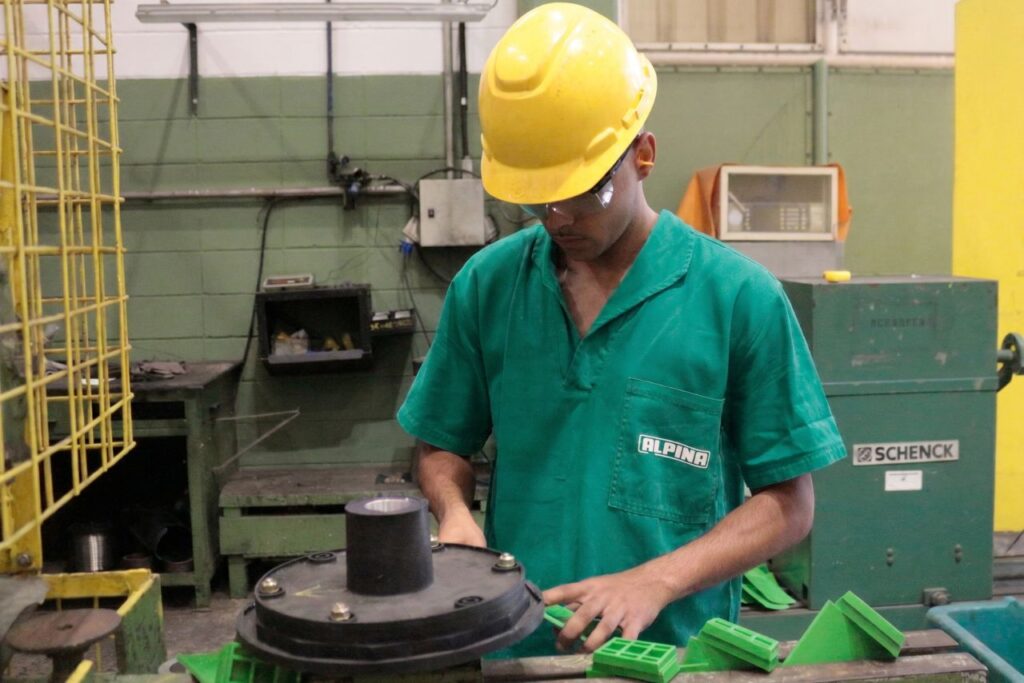 Torres de resfriamento sob medida por que cada operação industrial precisa de uma solução específica